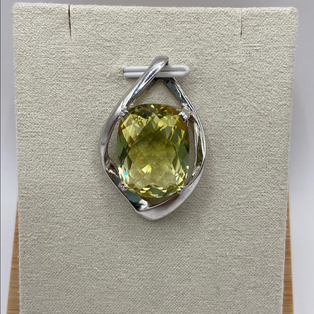 Sterling Silver 925 Lemon Lime Limon Quartz Pendant Checkerboard Cut